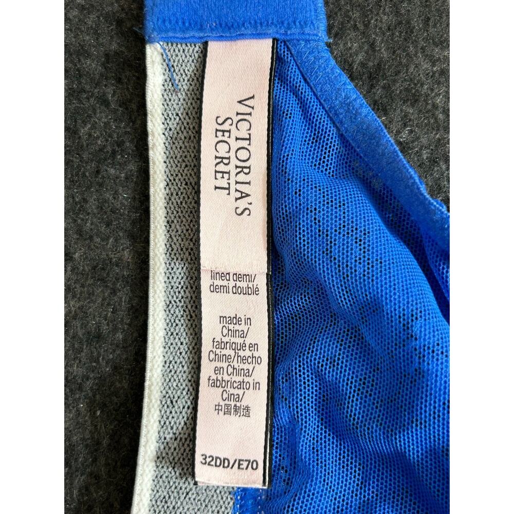 Victorias‎ Secret Bra 32DD Logo Lined Demi Lace Blue Underwire Multi Way Strap - Picture 7 of 8